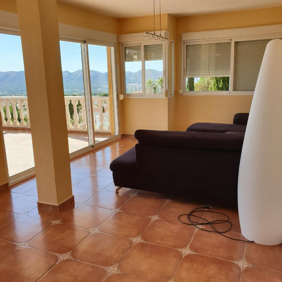Вилла Chalet Benidorm Ла-Нусия Экстерьер фото